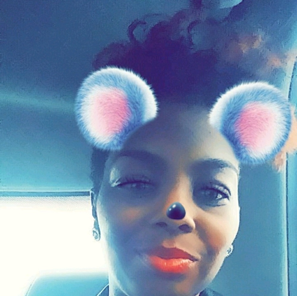 Meet your Posher, Kamilah